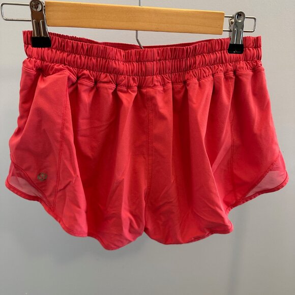 Hotty Hot Low-Rise Lined Short 2.5" - Picture 2 of 3